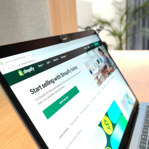 Kontrola nadpisů H1-H6 u e-shopu pod lupou. kde šablony generují chyby a platí za to viditelností ve vyhledávačích Kontrola nadpisů H1-H6 u e-shopu pod lupou. kde šablony generují chyby a platí za to viditelností ve vyhledávačích